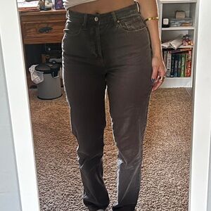 Classic Women's Straight Leg Jeans in Charcoal